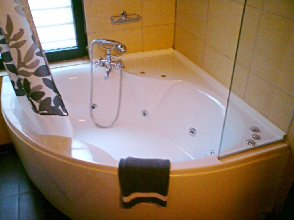 Vathyskia Guesthouse Kato Sinikia Trikalon Phòng bức ảnh